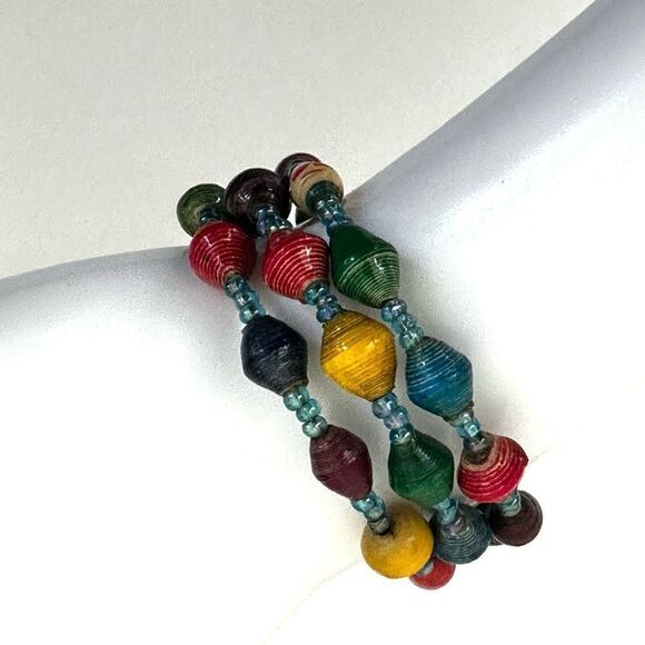 Multi colored  paper  beaded wrap bracelet - Picture 5 of 8